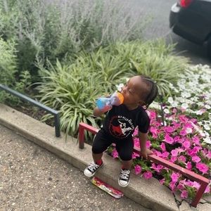 Meet your Posher, Tay